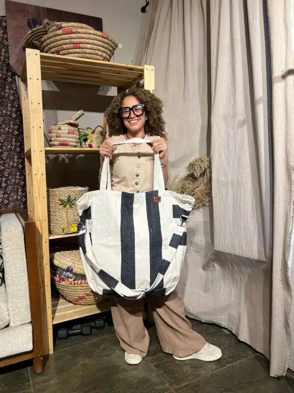 ark shape extra large bag شنطة رضا