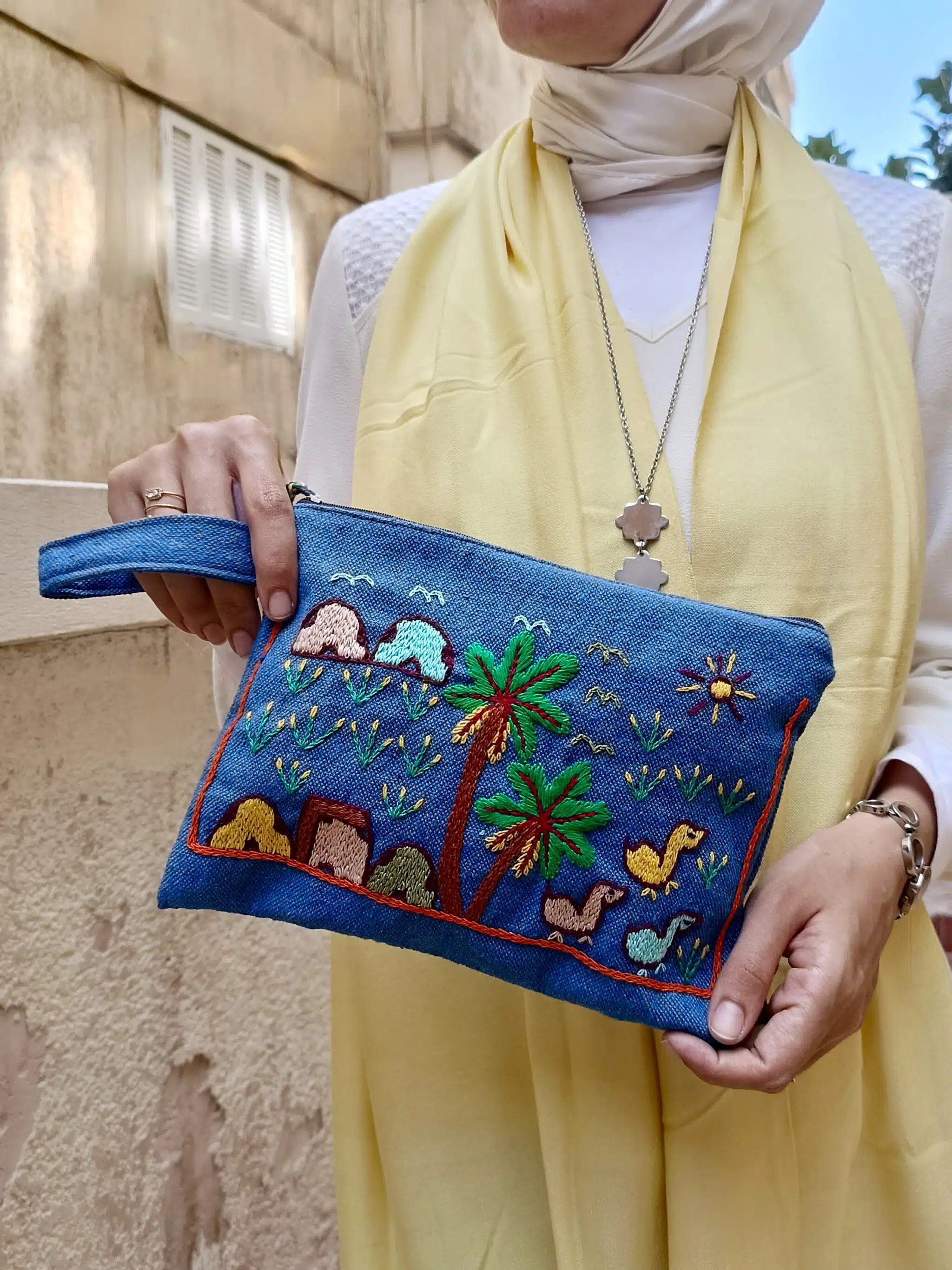 كلاتش بيد تطريز ريفي قطن 1 كلاتش بيد تطريز ريفي قطن