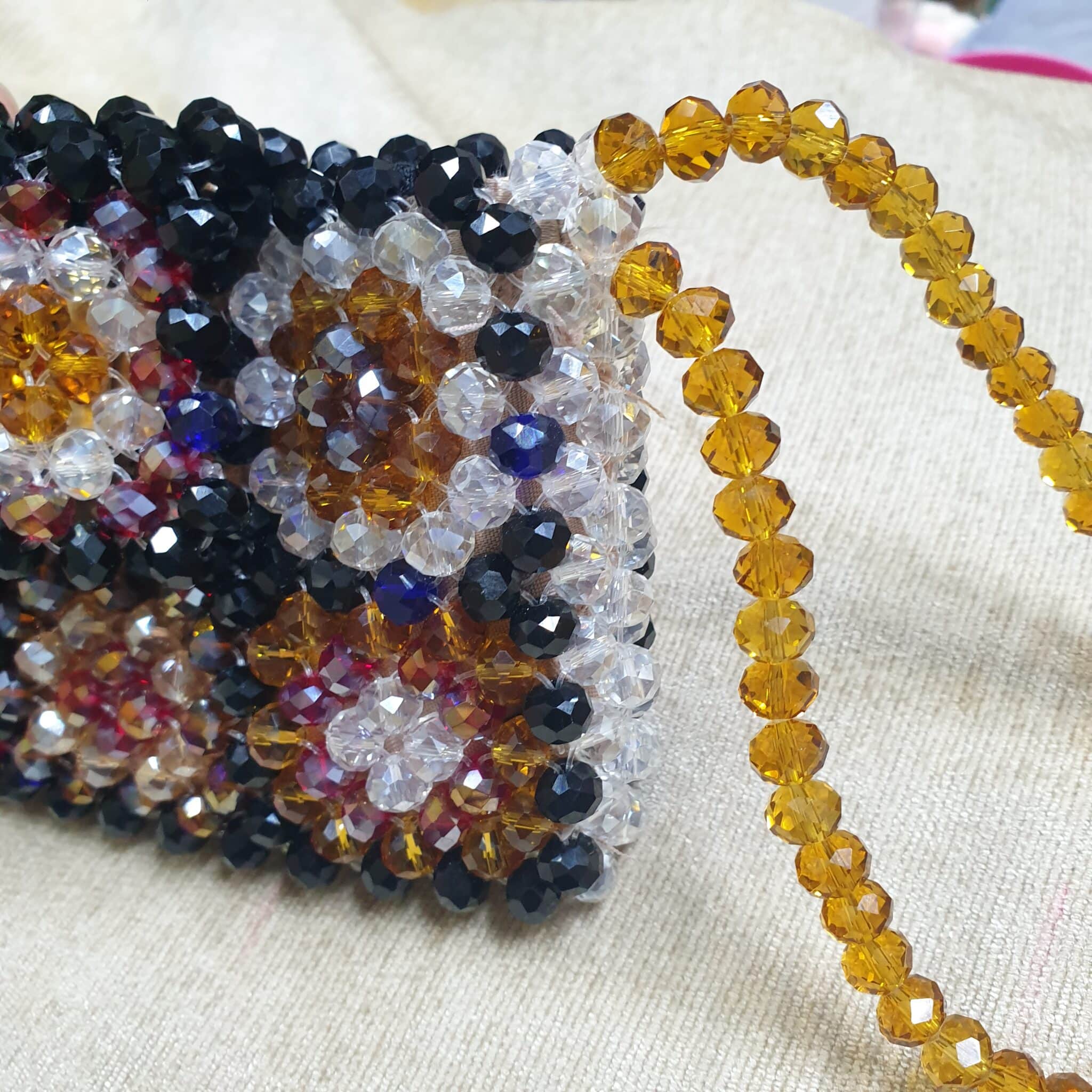 Crystal glass beaded wallet 3 20250604 004444 scaled