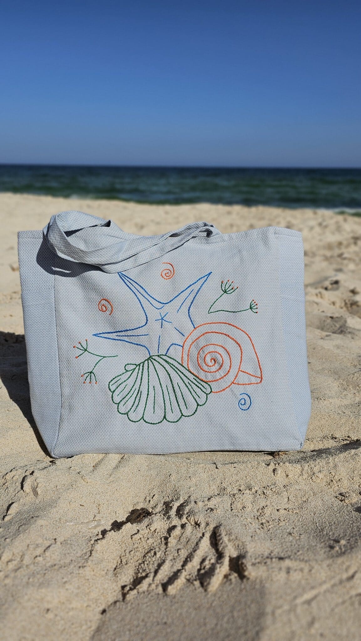 Hand-embroidered Cotton Beach Bag 1 Hand-embroidered Cotton Beach Bag