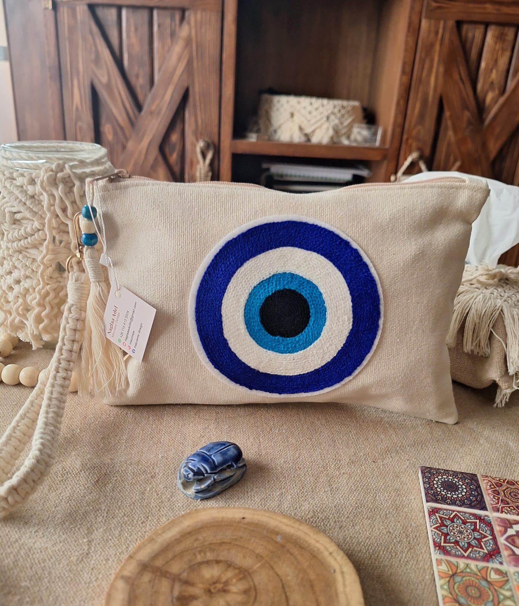 Clutch blue eye 1 Clutch blue eye