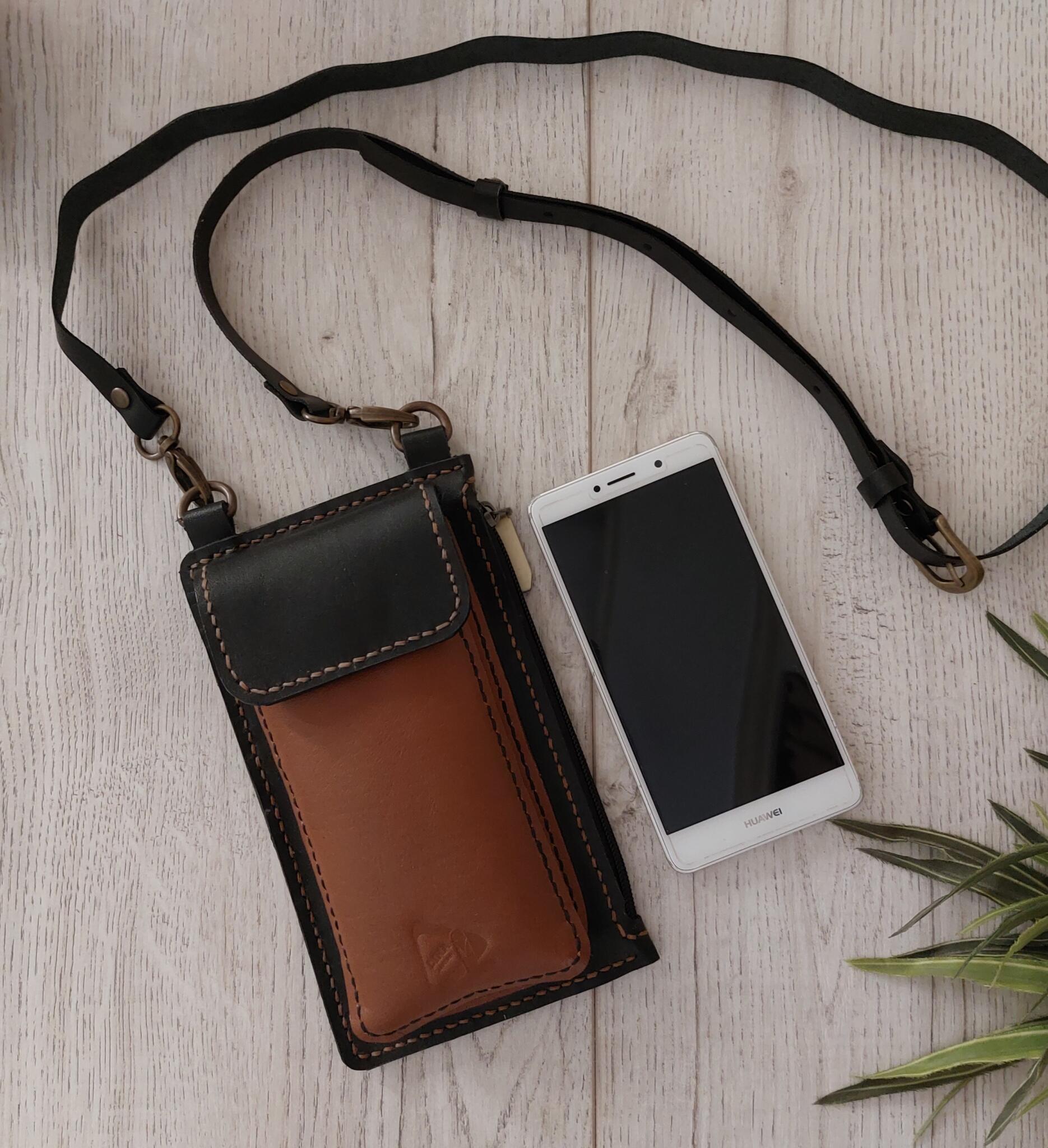 Mobil bag leather 1 Mobil bag leather