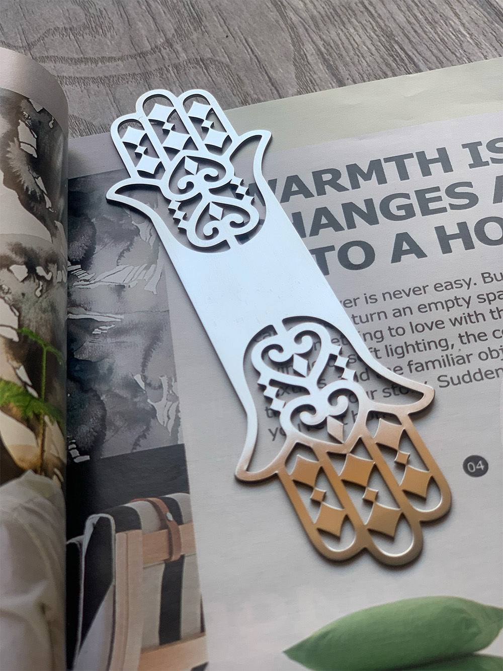 Hand 3 Empty Bookmark 11 233