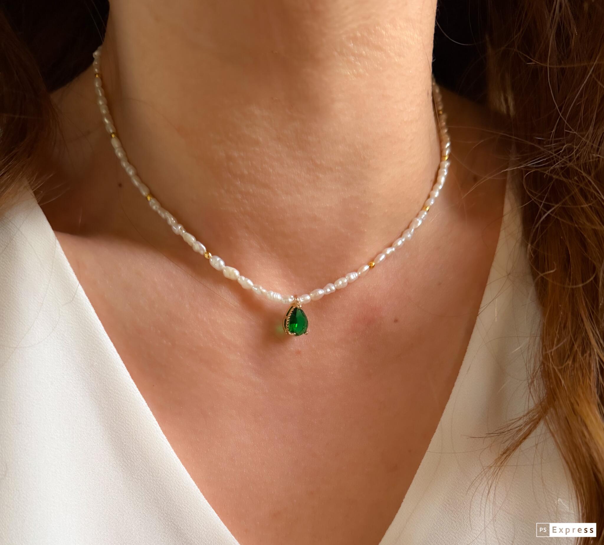 Emerald green drop pearl necklace 2 31728D3E BEEB 440E 8CF2 54939E575691 scaled