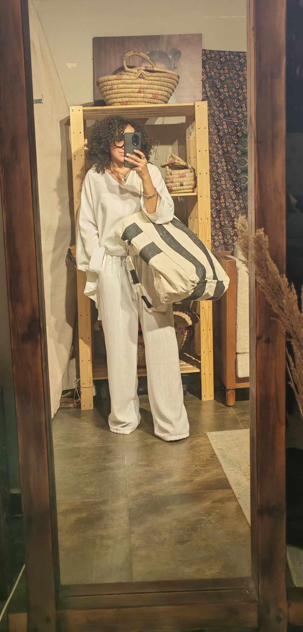 Linen white pants 2 35d55449 ed95 4c68 94a1 aeeb524e1b13
