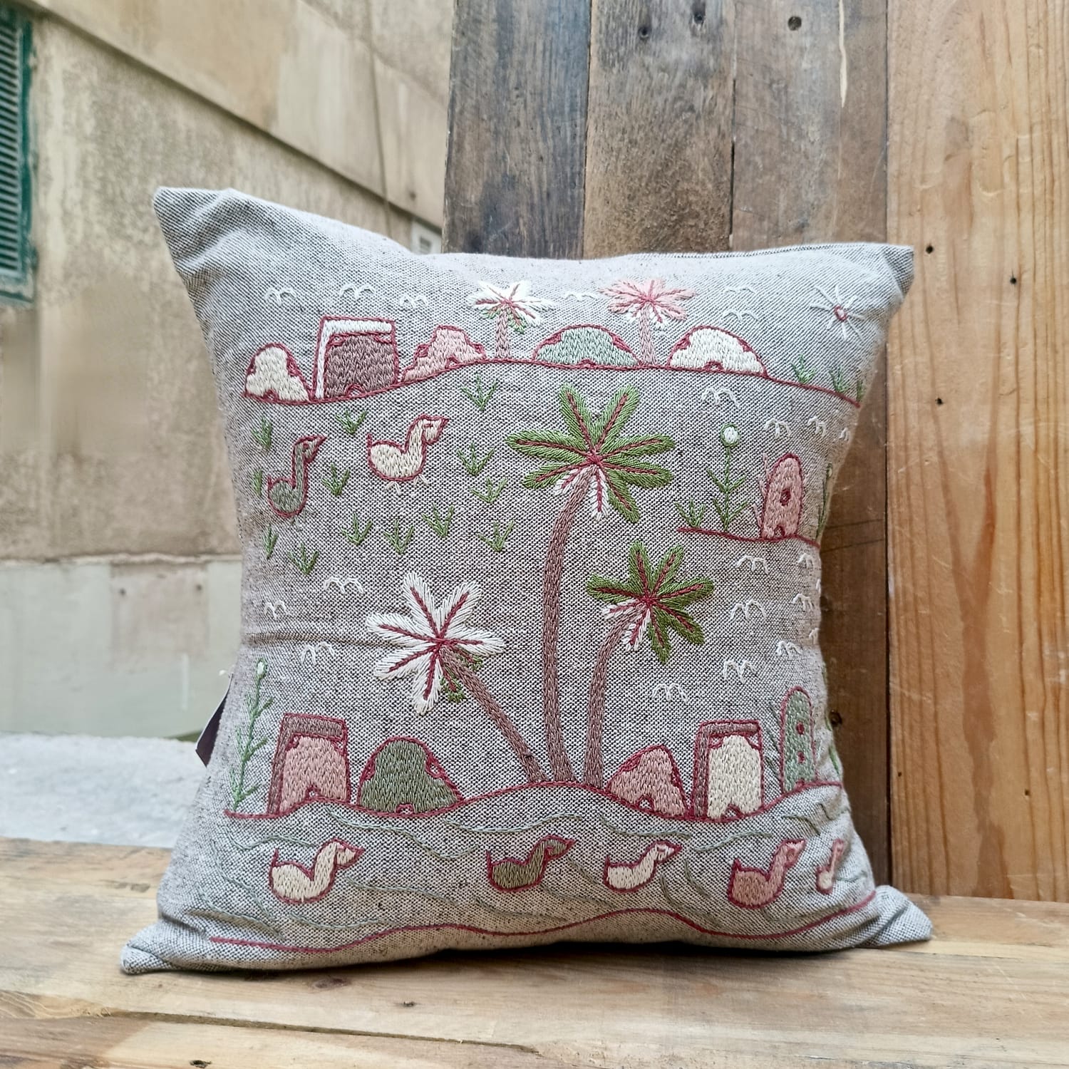 خدادية دك تطريز ريفي يدوي 1 خدادية دك تطريز ريفي يدوي