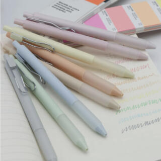 set of 7 pcs gel pen