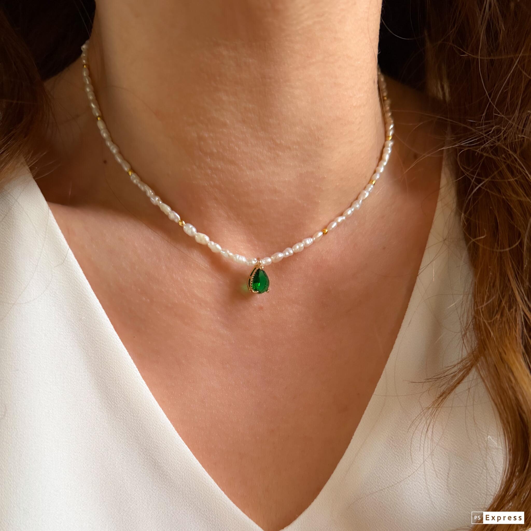 Emerald green drop pearl necklace 1 Emerald green drop pearl necklace