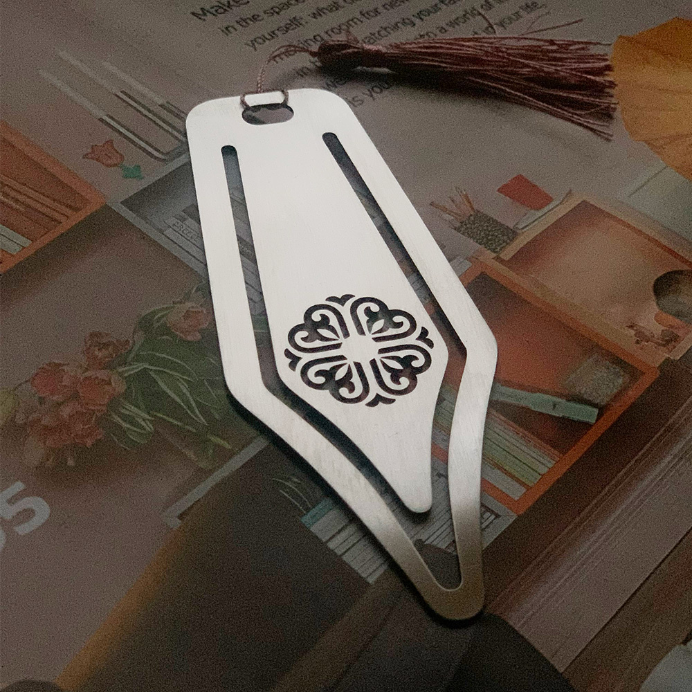 Pen Clip Bookmark 6 E