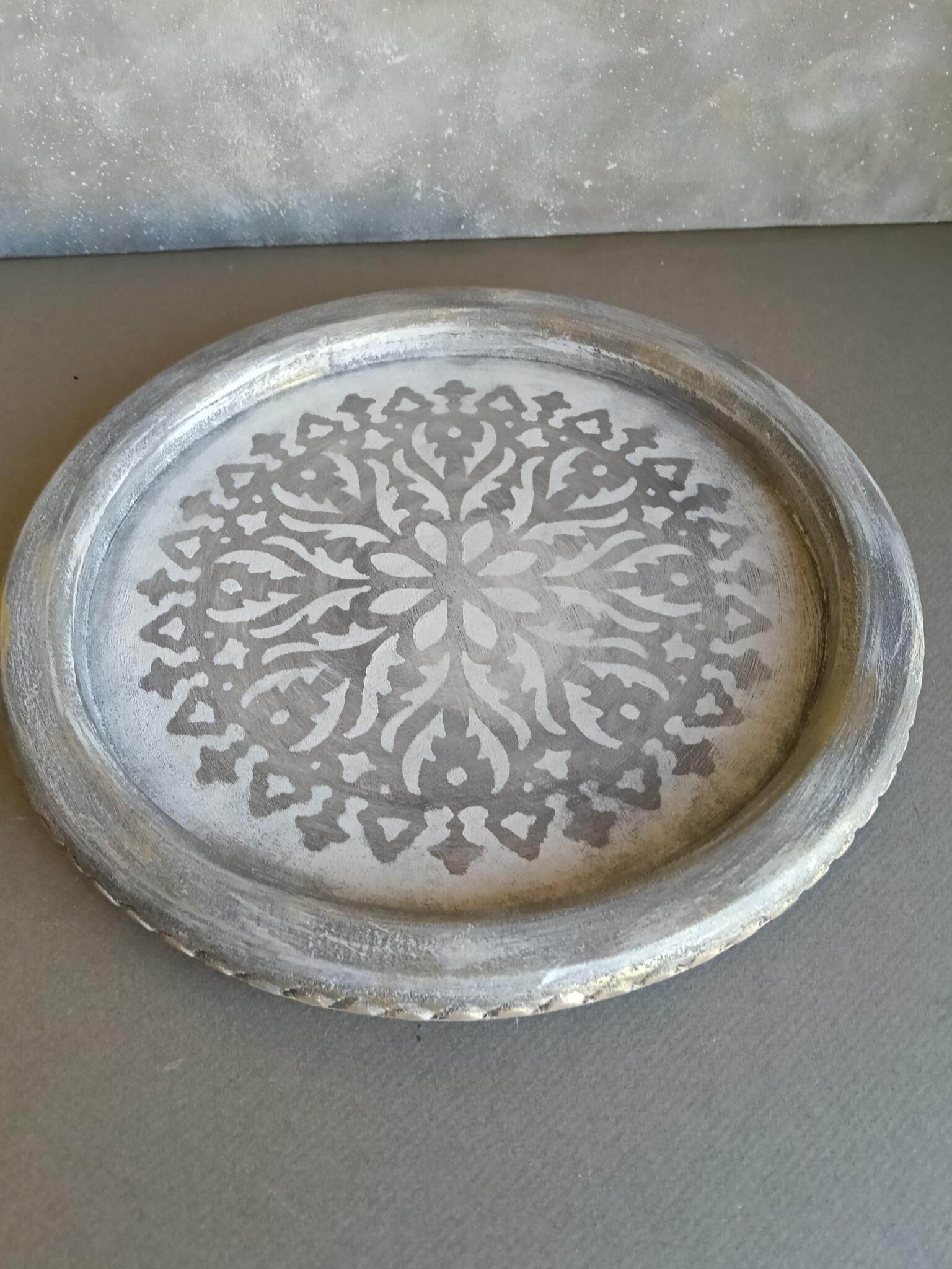 Round grey tray 2 IMG20260119114329 scaled