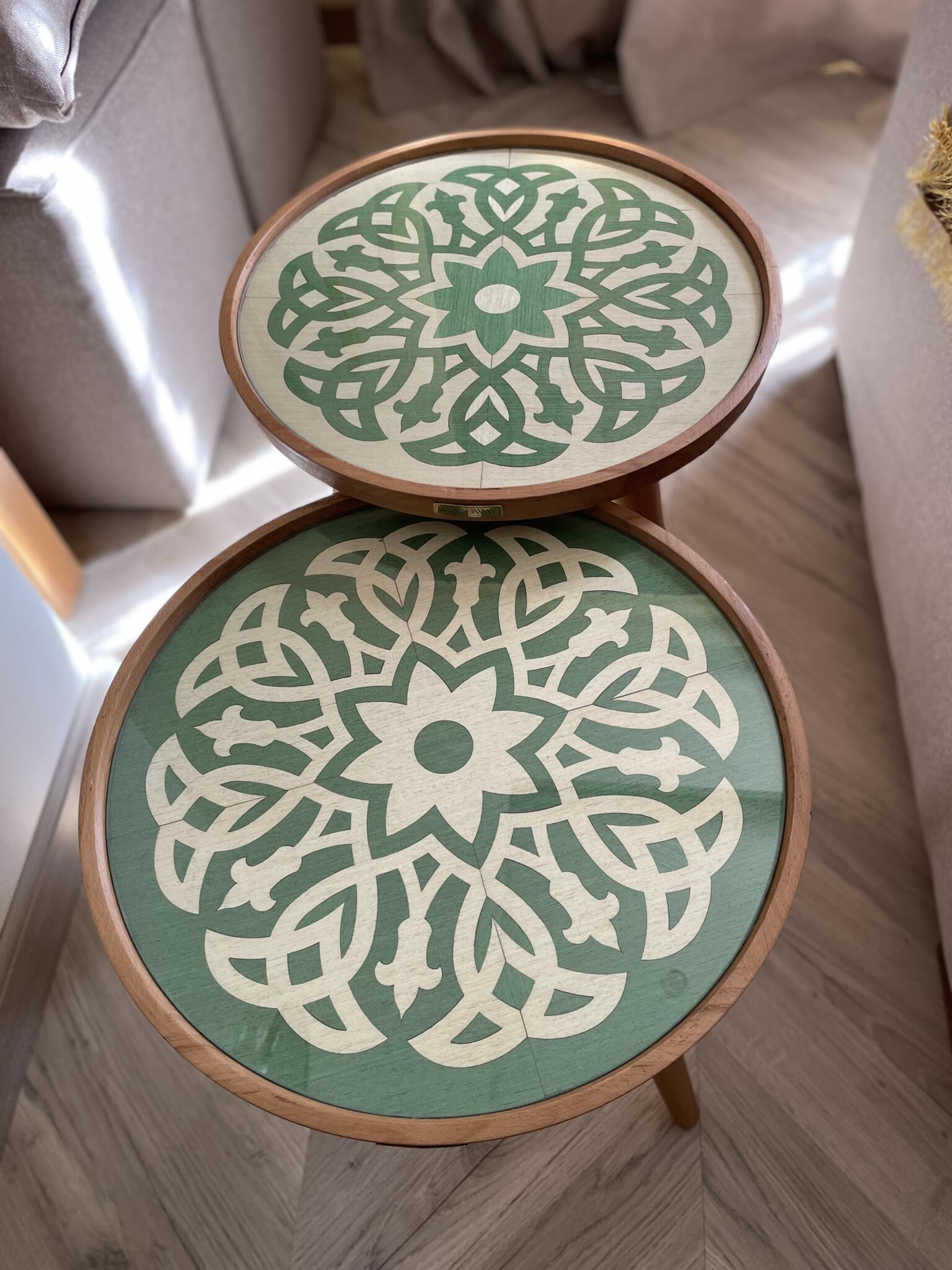 Charm tables 3 IMG 1870 scaled