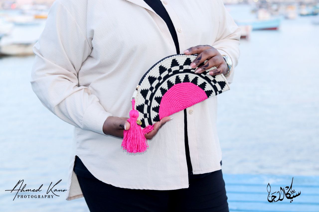 Moon clutch 1 Moon clutch