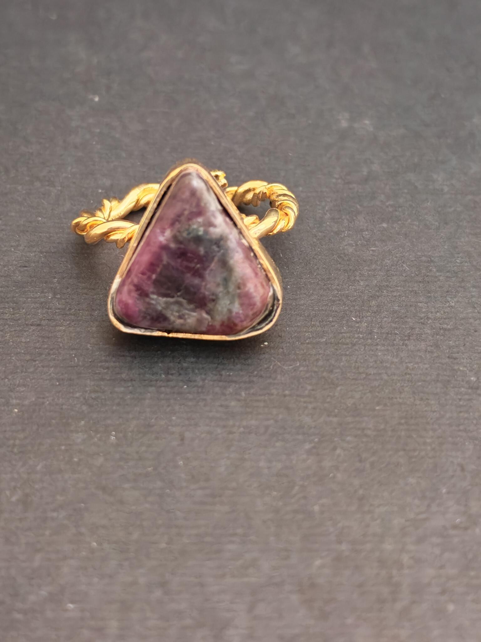 Tourmaline triangular ring 3 IMG 20260111 115827 scaled