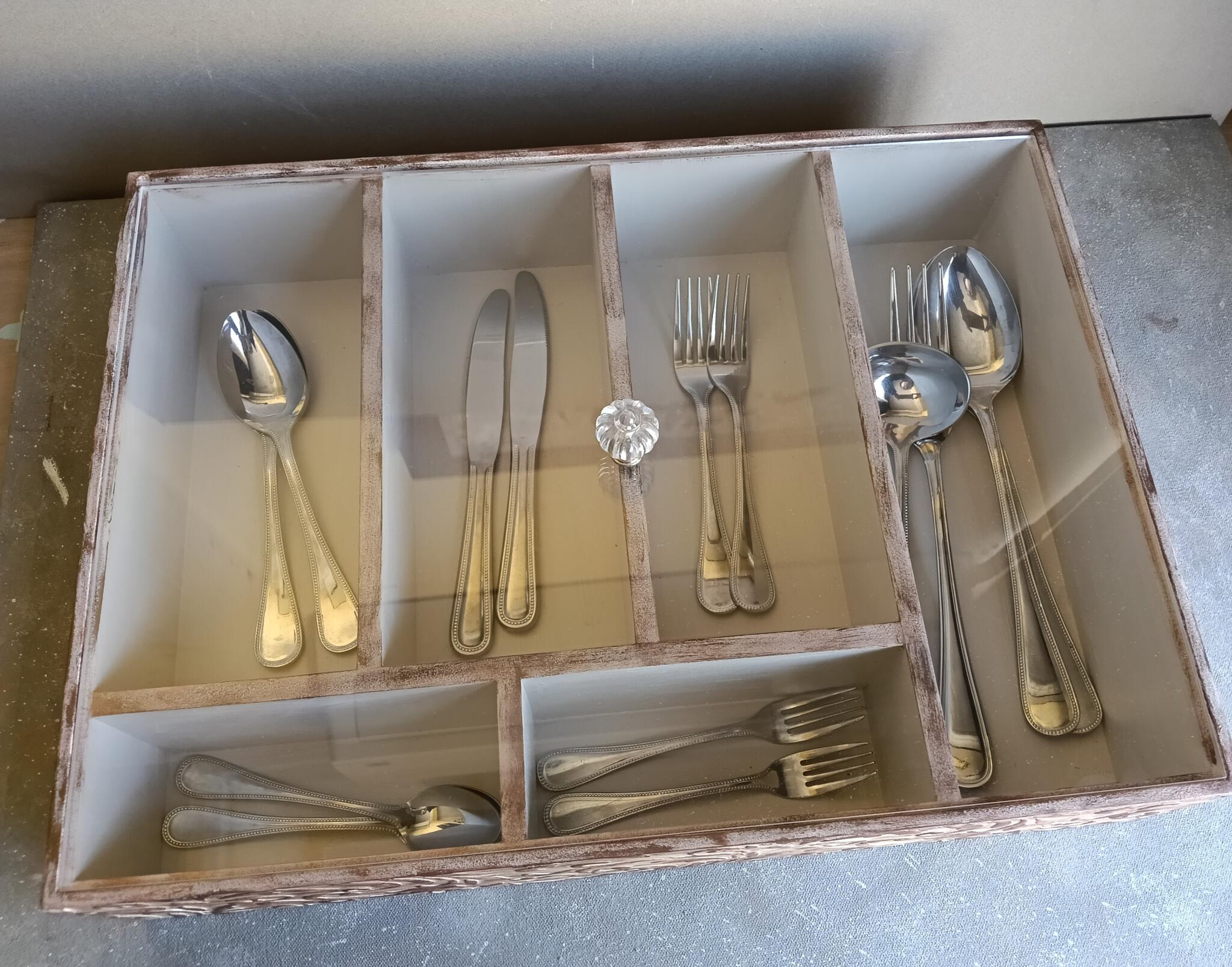 Cutlery box with plexiglass lid 3 IMG 20260119 120520 scaled