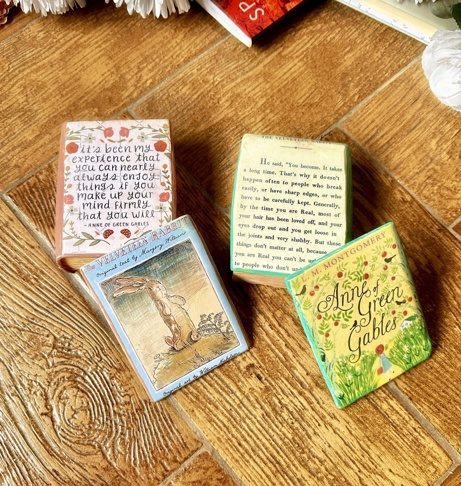 Nostalgic Book Box 7 IMG 3971 1 scaled