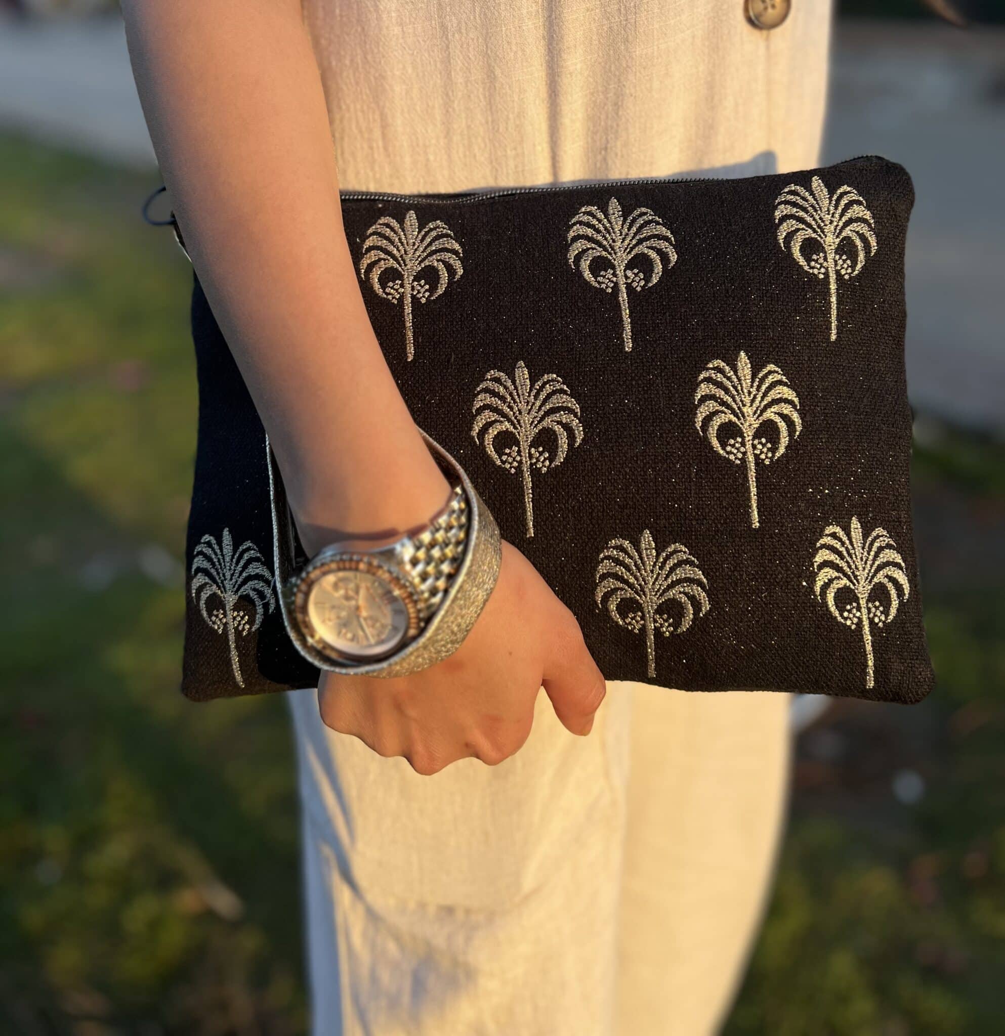 Palmera black 1 Palmera black