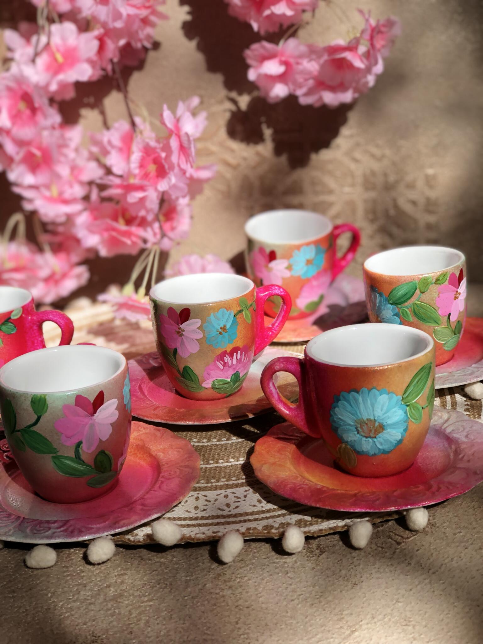 Red coffee cups with flowers 1 Red coffee cups with flowers