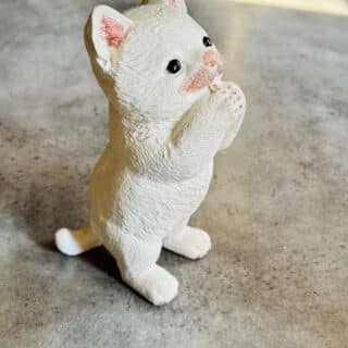 White Cat Decorative Figurine