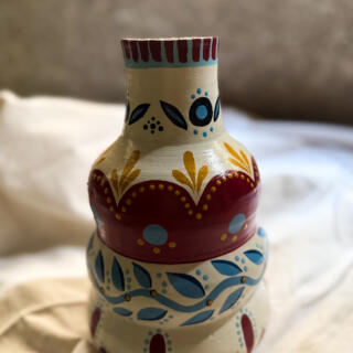 pottery vase