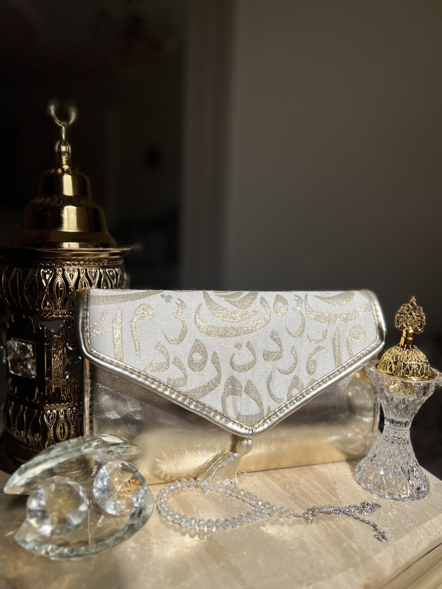 Diwan Calligraphy Glow 1 Diwan Calligraphy Glow