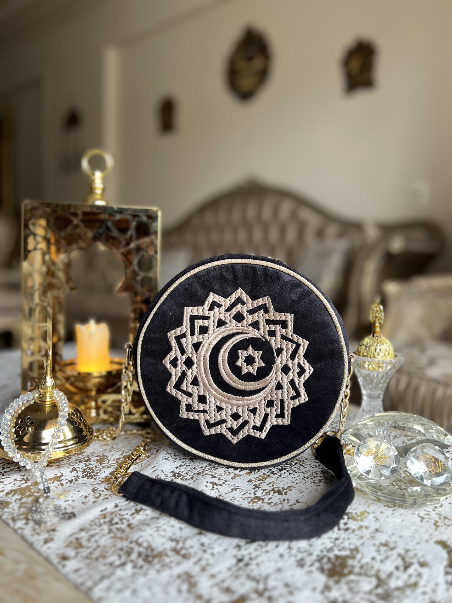 Diwan Crescent 1 Diwan Crescent