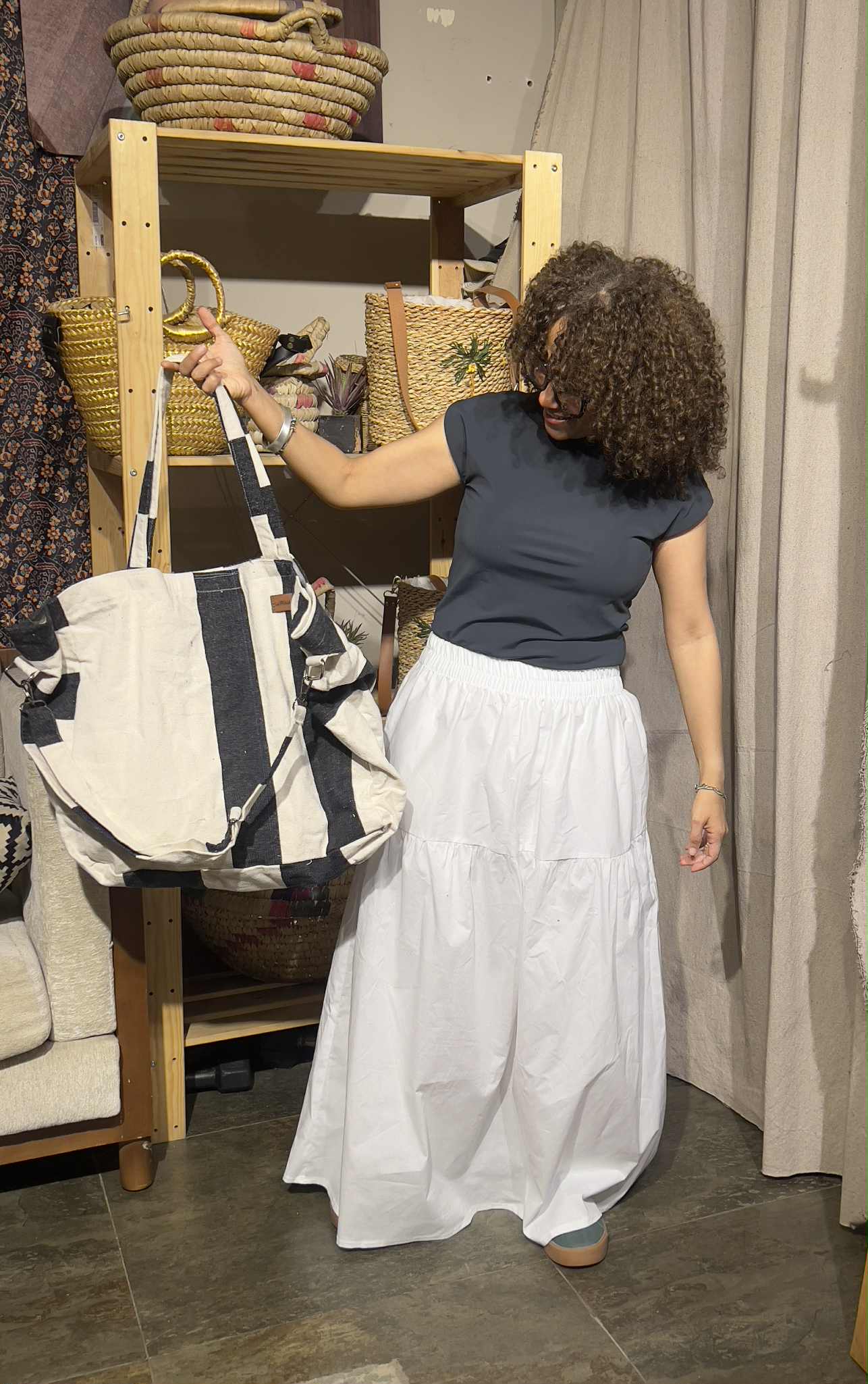 A line popline white tiered skirt 5 Messenger creation 556BDE19 5217 4E40 B1CD 667B3D632A67