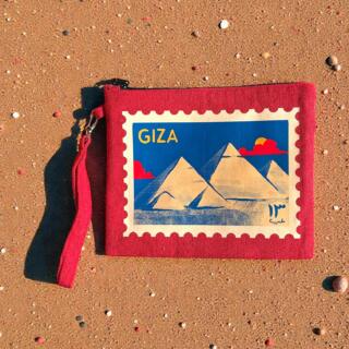 Giza clutch