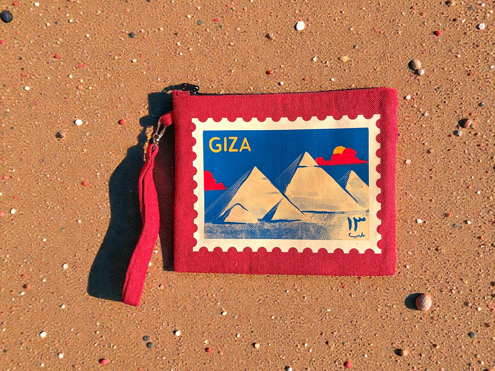 Giza clutch