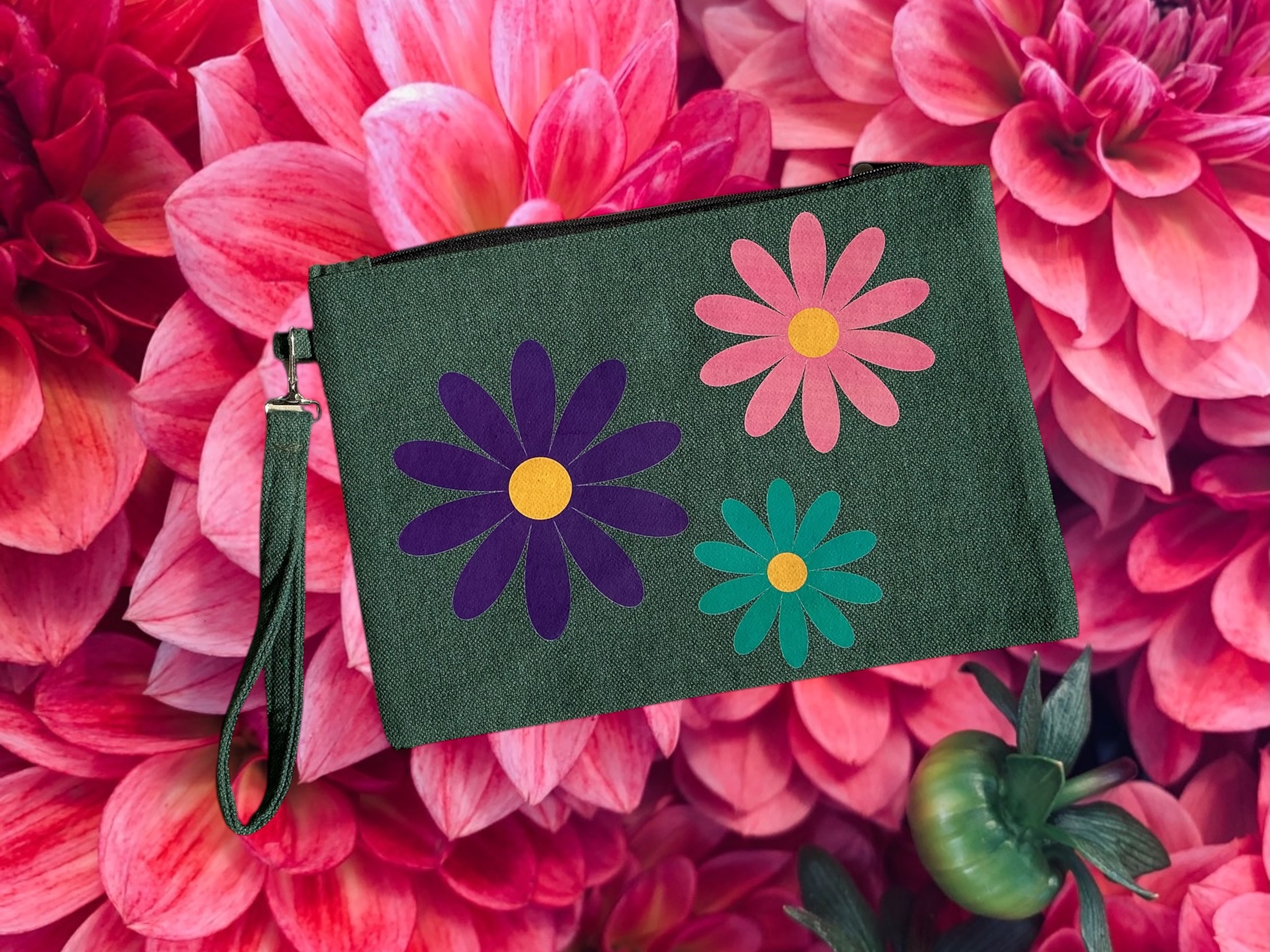 3 flower clutch 1 3 flower clutch