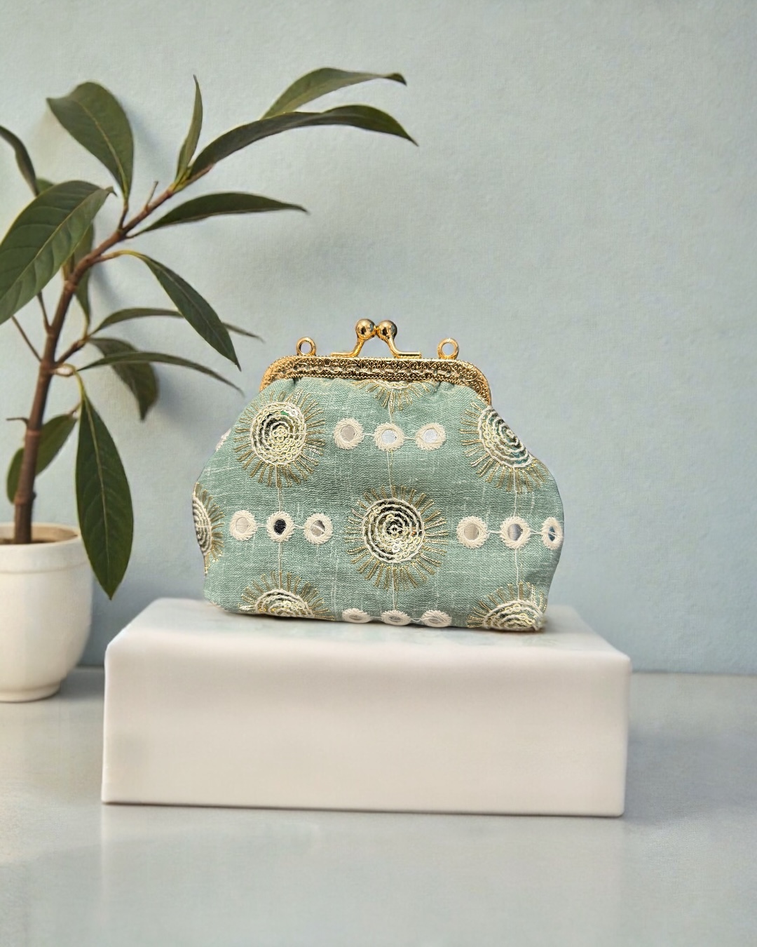 Mint mini pocket 1 Mint mini pocket