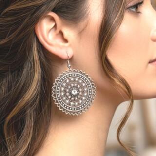 حلق من النحاس الهندي. الأبيض. البيور