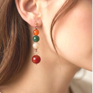 حلق من العقيق وطلاء. دهب متوفر جميع الالوان