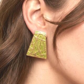 حلق من النحاس المطلي. دهب و ملون. هاند ميد