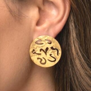 حلق من النحاس المطلي. دهب و رسم. يدوي