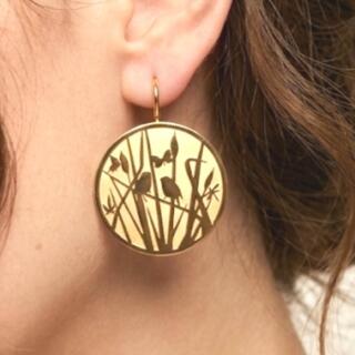 حلق من النحاس المطلي. دهب و رسم. ليزر