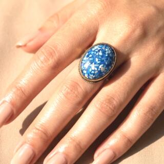 خاتم. من النحاس البيور. مقاس مفتوح وحجر من. الصدف