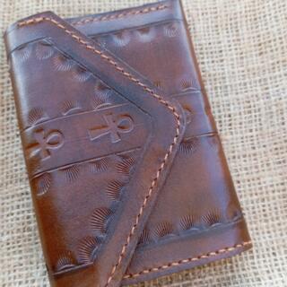 محفظه جلد طبيعي مفتاح الحياه هفان غامق