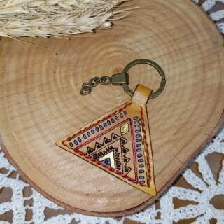 ميداليه جلد طبيعي حجاب الوان