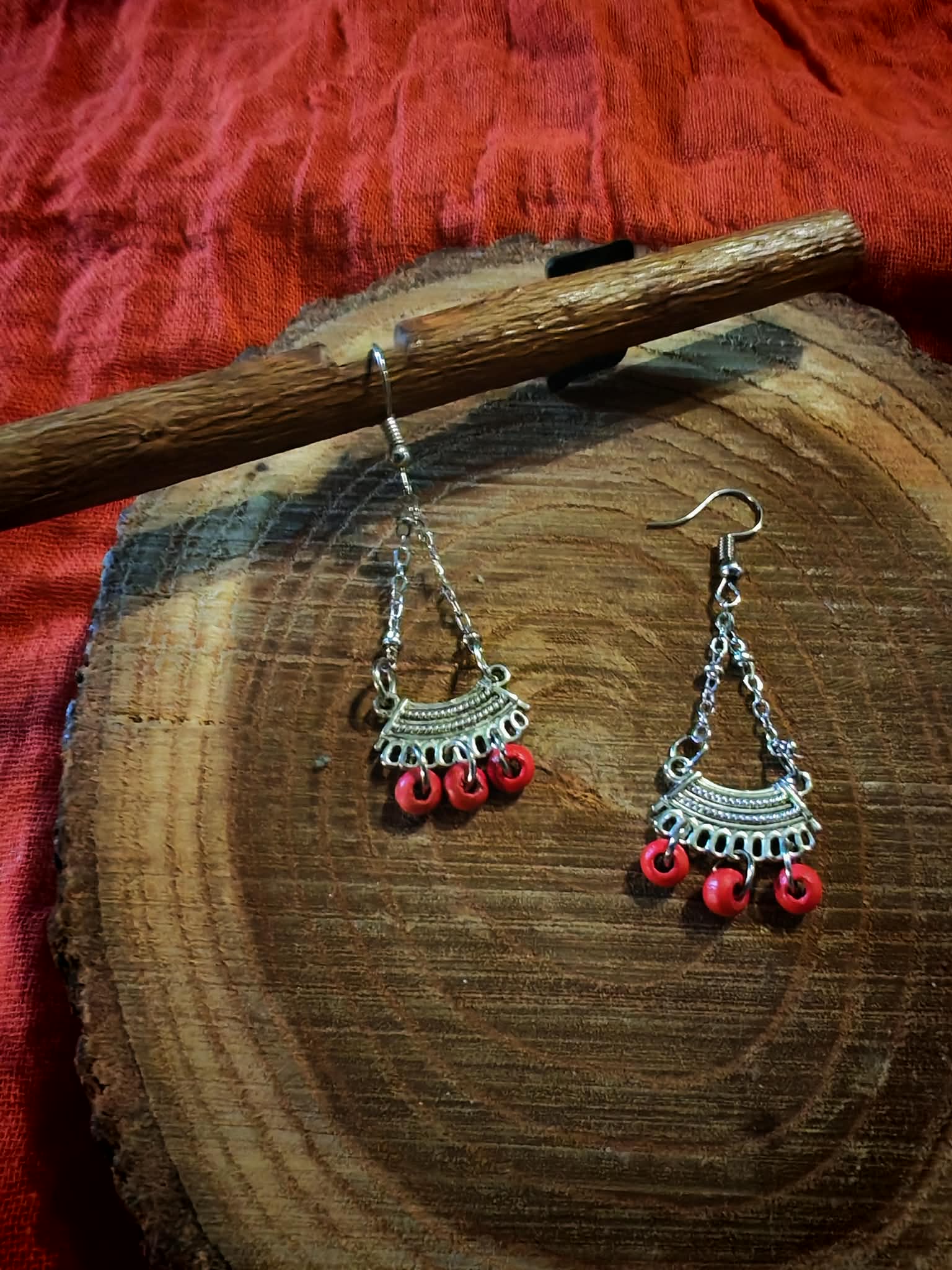 Dangling earrings 4 att.3Ln75nFBCd82tR4bYqbA37ToeXJAWUROb6Z3HToCNcQ