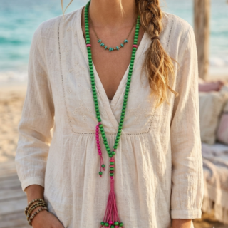 سبحه خشب ١٠٠ خرز اخضر في فوشيا