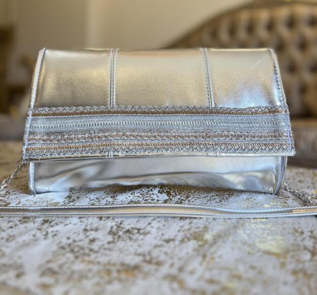 Corals Glow Luxe (silver) 1 Corals Glow Luxe (silver)