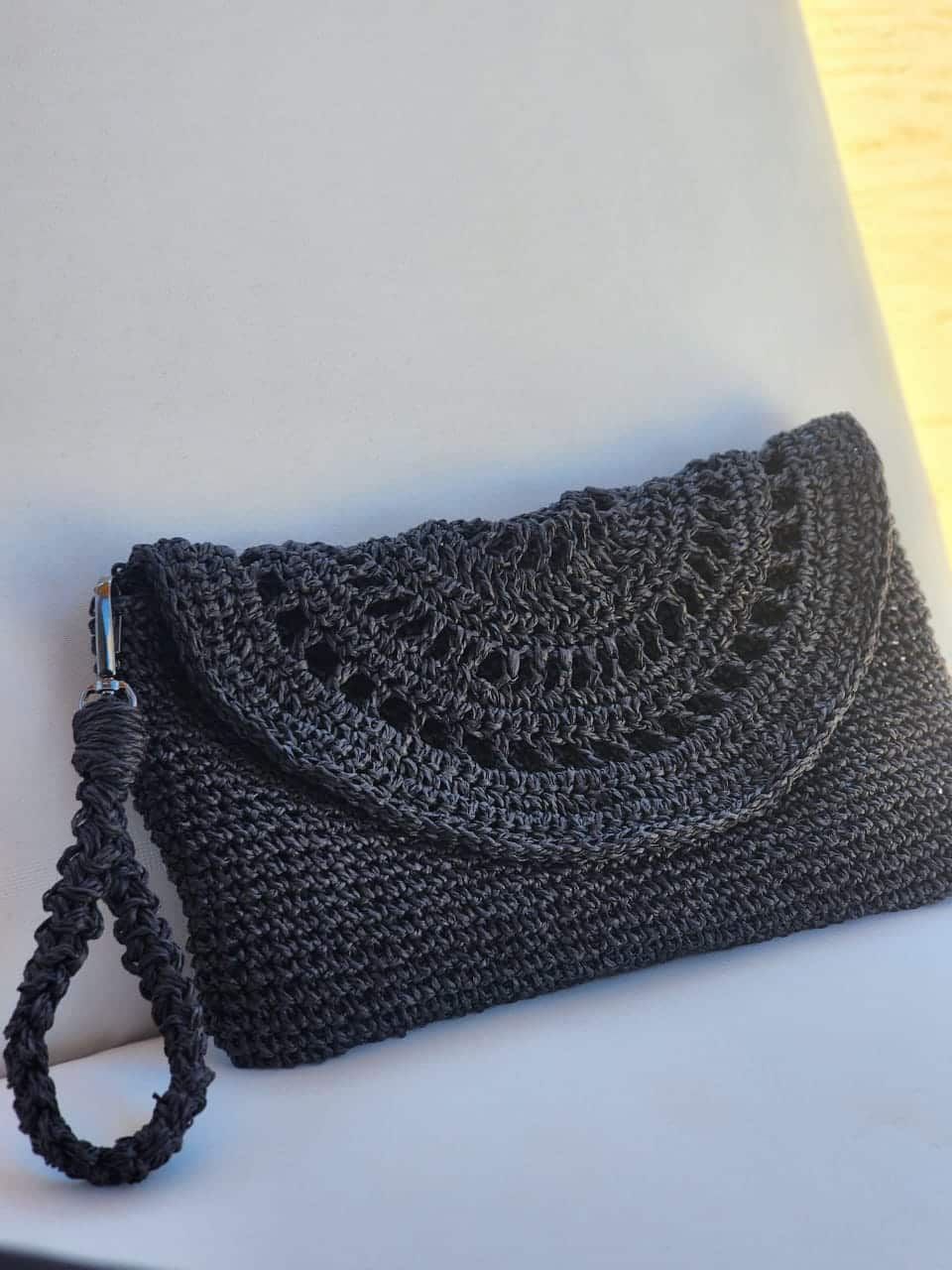 crochet clutch 5 image12