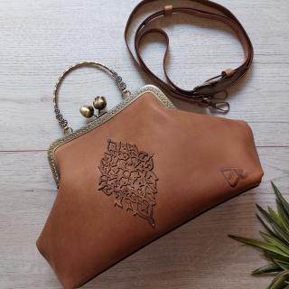 Natural leather bag