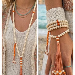 سبحه خشب بيج في اورنج