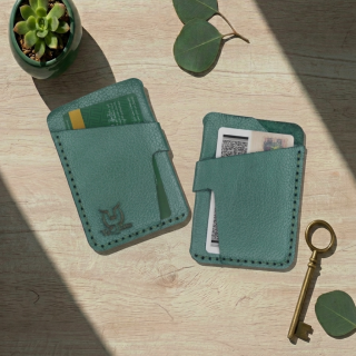 Metalic light green card colders