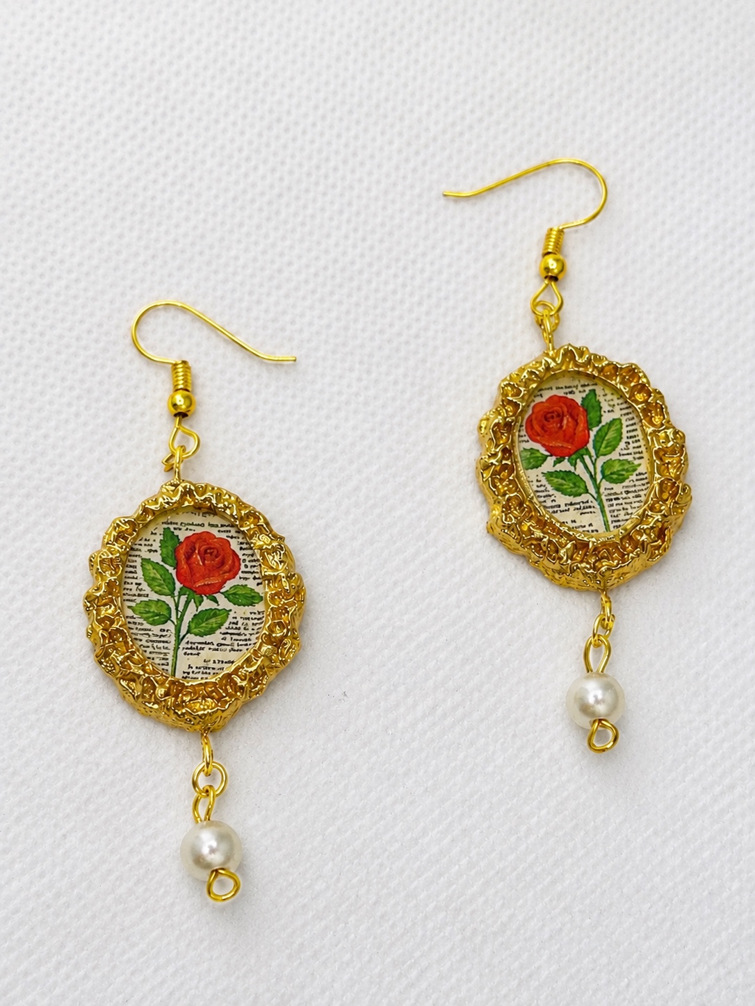Vintage Red Rose Painting Earrings 2 5CCE15F3 F193 4BA7 AAB5 8F2D9218C634 1