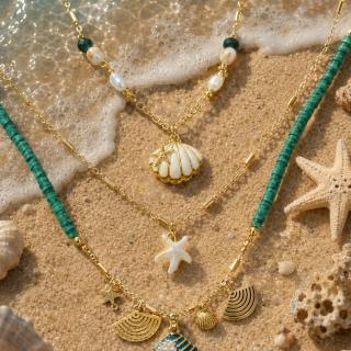 3-layered green seashell necklace