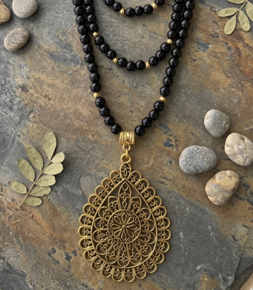Midnight Blossom necklace