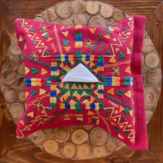Siwi Embroidered cotton tissue box cover 25*35