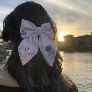 Jellyfish Bow Clip